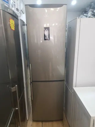 Nevera Indesit con garantía y transporte
