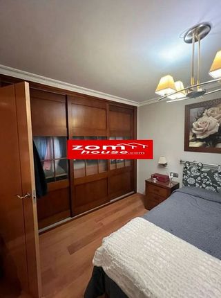 Piso en venta en Hospital - Parque sur en Albacete