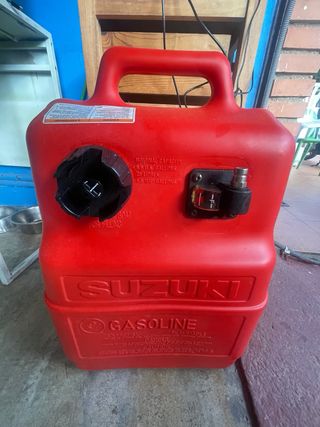 Depósito Gasolina Suzuki 25L NUEVO