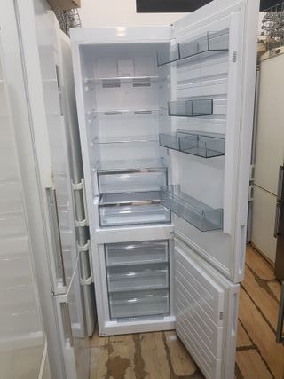 Nevera AEG Blanca con garantía transporte 