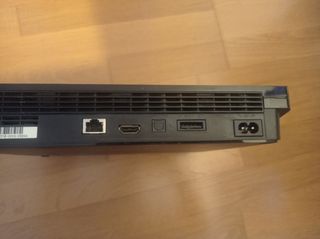 Playstation 3 con 2 mandos