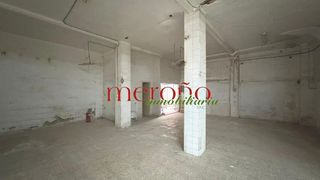 Local comercial en venta en Carrús Est - Camí dels Magros en Elche