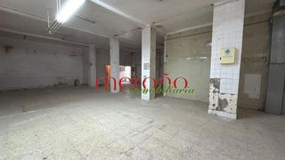 Local comercial en venta en Carrús Est - Camí dels Magros en Elche