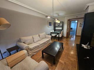 Piso en alquiler en Viesques en Gijón