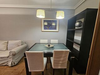 Piso en alquiler en Viesques en Gijón