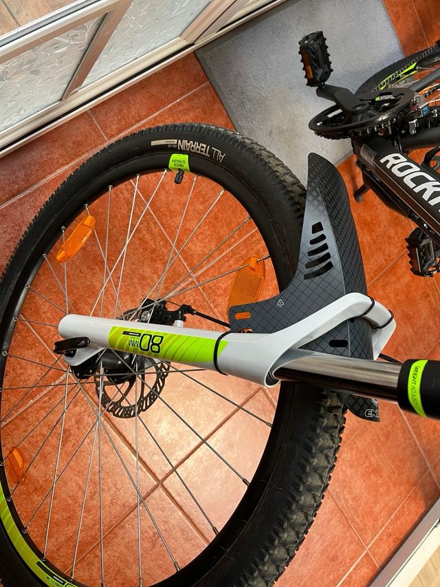Bicicleta MTB Rockrider ST 520