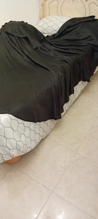 Lote artículos variados ,tunica disfraces,capa,dec