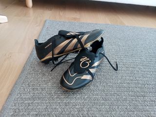 Botas de fútbol Adidas Predator Bellingham Talla 4