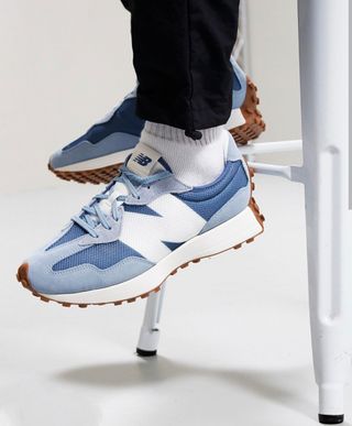 New Balance 42,5 Nuevas!!
  MS327MQ Azul/Blanco