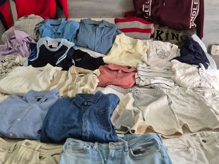 Lote 29 prendas de marca S/M 50 euros