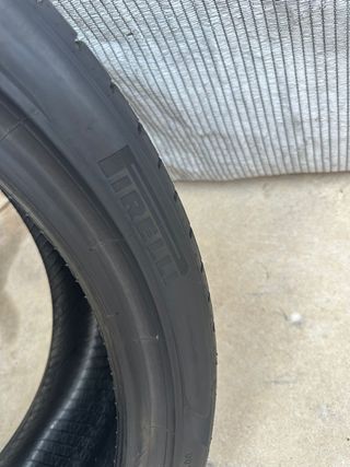 275/35/22" Pirelli pzO