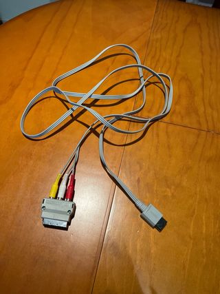 Nintendo Wii Blanca con Soporte y Cables