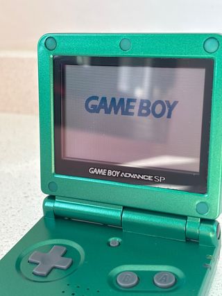Game Boy Advance SP 