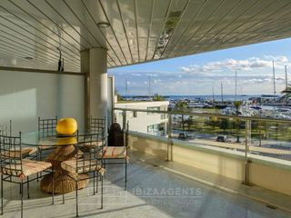 Piso en alquiler en Marina Botafoc - Platja de Talamanca en Ibiza/Eivissa