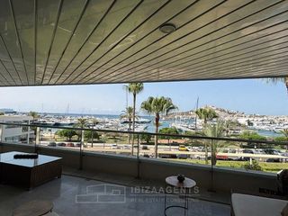 Piso en alquiler en Marina Botafoc - Platja de Talamanca en Ibiza/Eivissa
