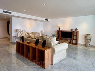 Piso en alquiler en Marina Botafoc - Platja de Talamanca en Ibiza/Eivissa
