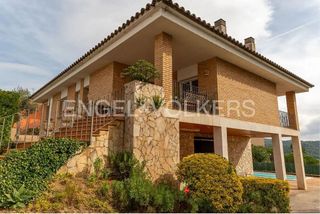 Casa en venta en Montjuïc en Girona