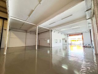 Nave industrial en alquiler en Sant Joan Despí