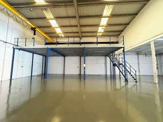 Nave industrial en alquiler en Sant Joan Despí