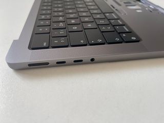 Teclado MacBook Pro M214 M2, A2779/ 2023 Original