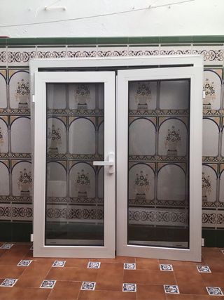 Ventana aluminio blanco 