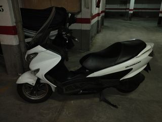 Suzuki Burgman 125cc