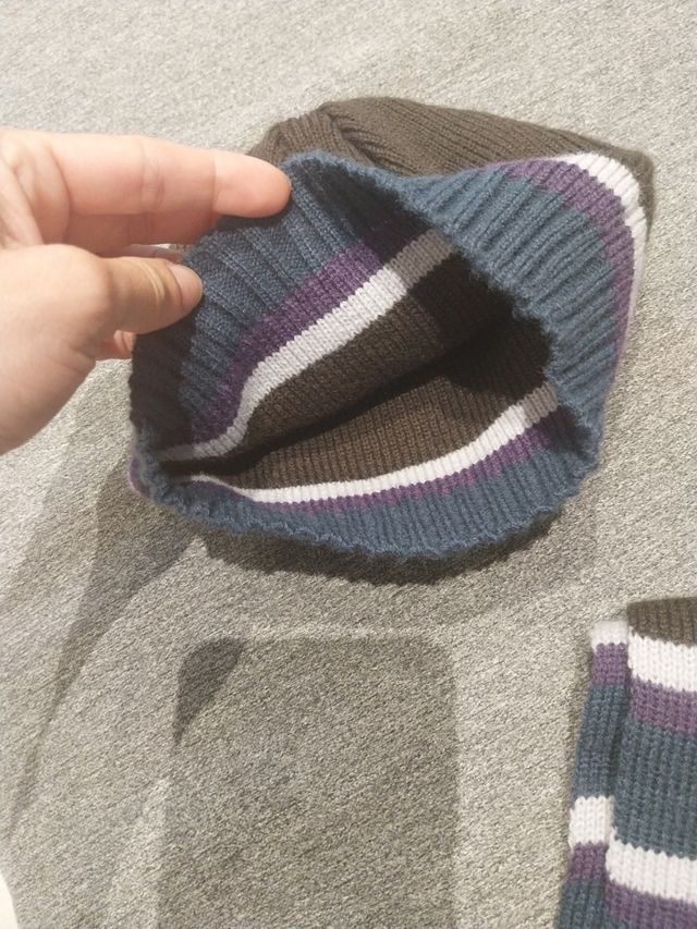Conjunto gorro y bufanda sin estrenar