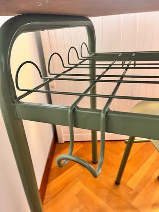 Conjunto pupitre escolar vintage con silla