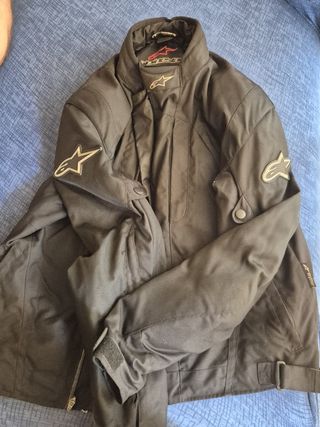 Chaqueta Moto Alpinestars Talla XL
Buen estado