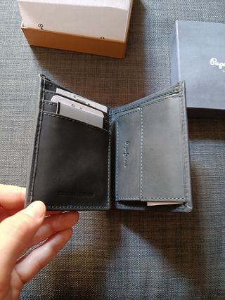 Cartera Pepe Jeans gris