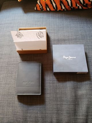 Cartera Pepe Jeans gris
