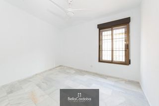 Casa adosada en venta en Sta. Marina - San Andrés - San Pablo - San Lorenzo en Córdoba