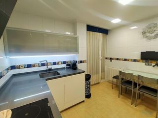 Piso en alquiler en Hospital - G3 - G2 en Burgos