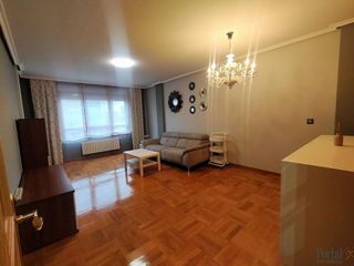 Piso en alquiler en Hospital - G3 - G2 en Burgos