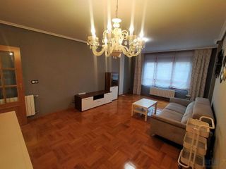Piso en alquiler en Hospital - G3 - G2 en Burgos