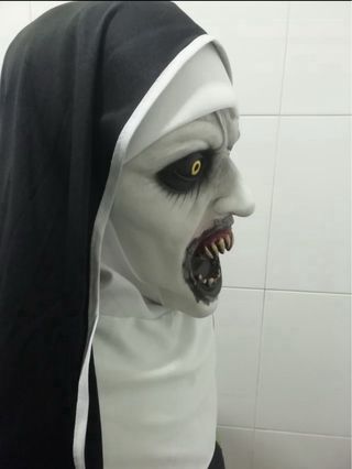 Disfraz Máscara Monja Terror