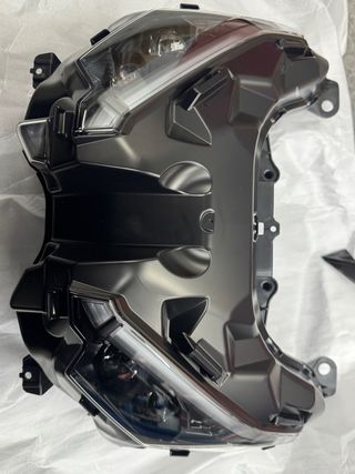 Faro anteriore Honda X-ADV 2025