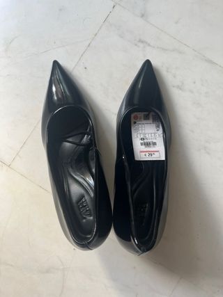 Zapatos de tacón charol punta negros talla 36