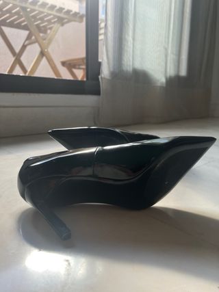 Zapatos de tacón charol punta negros talla 36