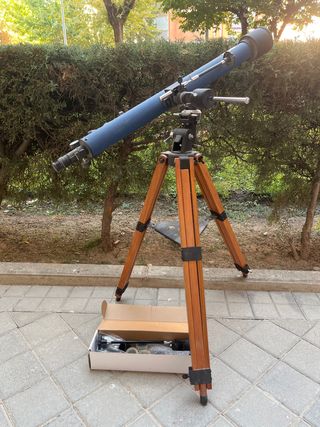 Telescopio Lumina con trípode de madera