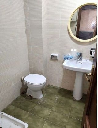Local comercial en alquiler en Tres Forques en Valencia