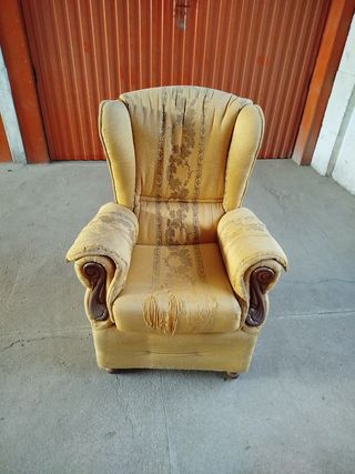 Sillón tapizado vintage