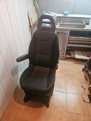 Asiento piloto Fiat Ducato con amortiguación