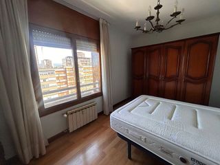 Piso en alquiler en Pumarín en Gijón