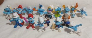 Lote de 16 figuras de Los Pitufos