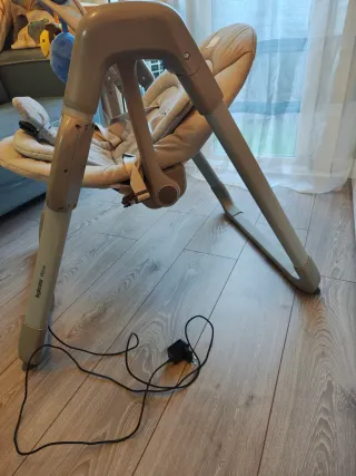 Columpio cuna mecedora musical Inglesina Wave Gris