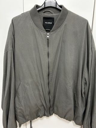 Chaqueta Bomber Pull&Bear XL Verde Militar