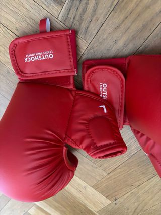 Uniforme Karate Guantes y Cinturones