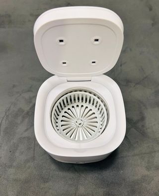 Pulitore Ultrasuoni Portatile con Luce UV