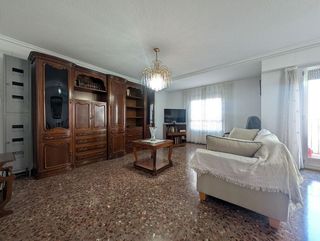 Piso en alquiler en Carrús Est - Camí dels Magros en Elche